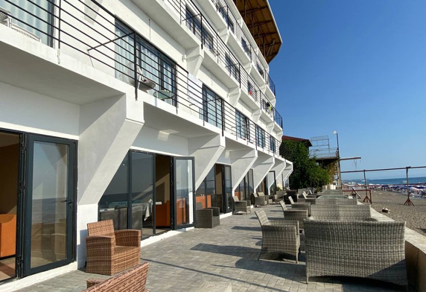 Отель ада гагра. Prince hotel gagra. сухум ривьера отель. сухуми гостиница ривьера. sun palace gagra отель.